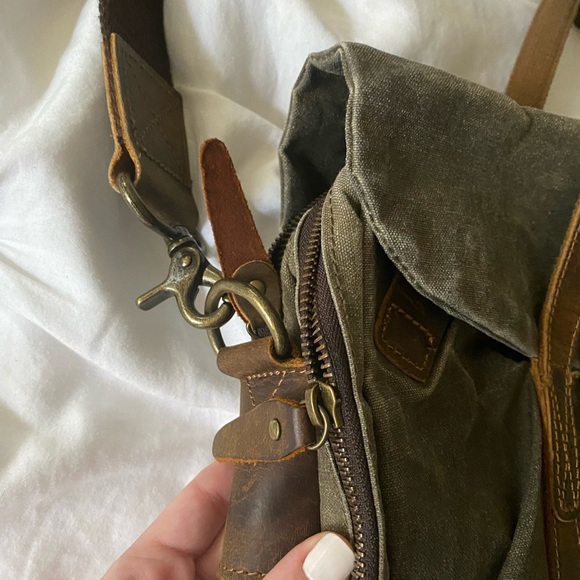 Handmade NYC custom canvas messenger bag - Picture 5 of 11